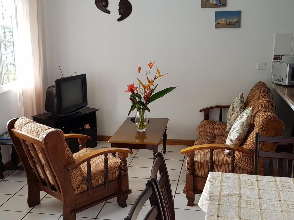 Chepsted Chalets Glacis  Luaran gambar